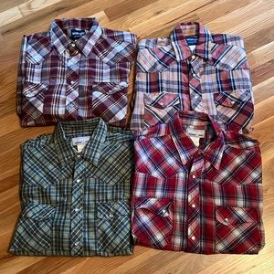 4 Wrangler Short Sleeve • Large